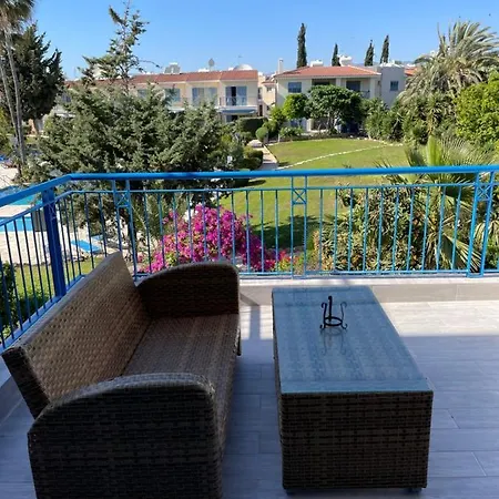 Paradise Gardens2 With Waking Distance To The Sea * Paphos