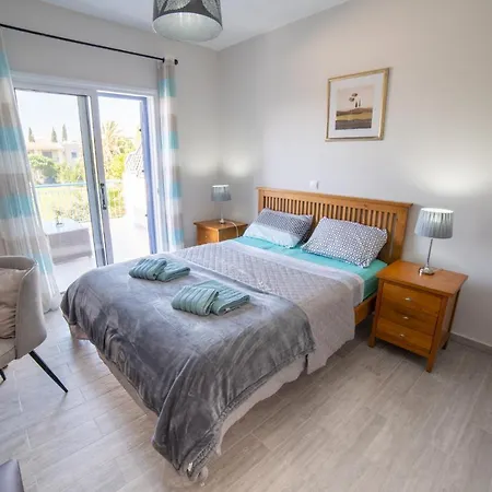 Paradise Gardens2 With Waking Distance To The Sea * Paphos
