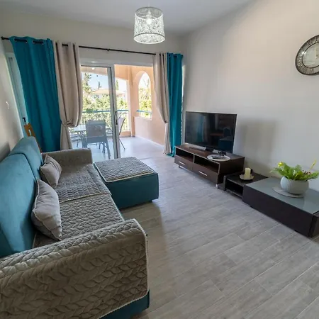 Apartment Paradise Gardens2 With Waking Distance To The Sea Paphos