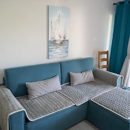 Apartment Paradise Gardens2 With Waking Distance To The Sea